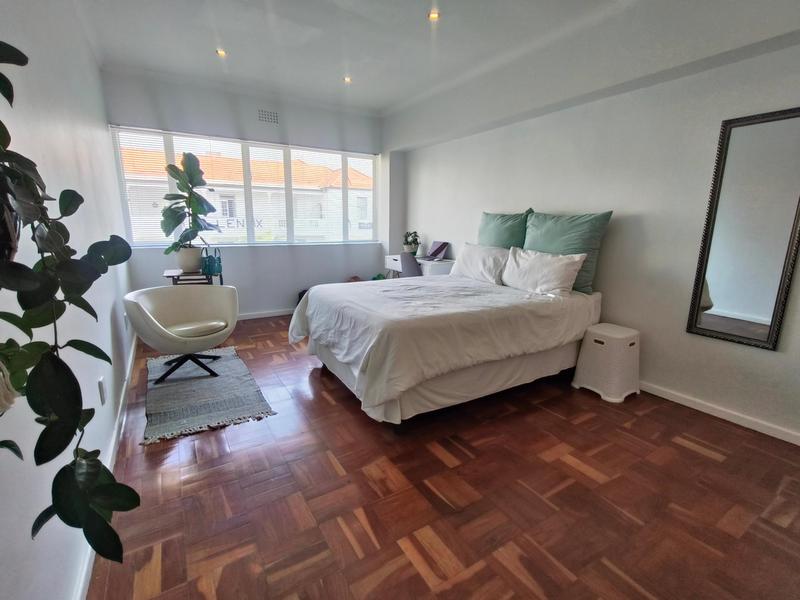 1 Bedroom Property for Sale in Oranjezicht Western Cape